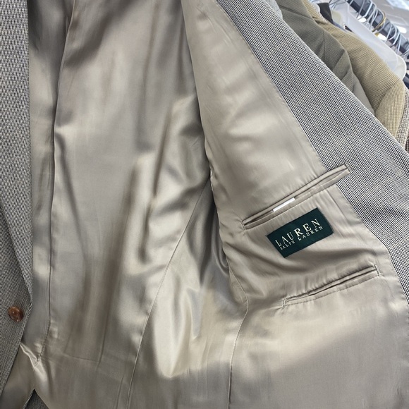 Ralph Lauren blazer good condition - Picture 2 of 3